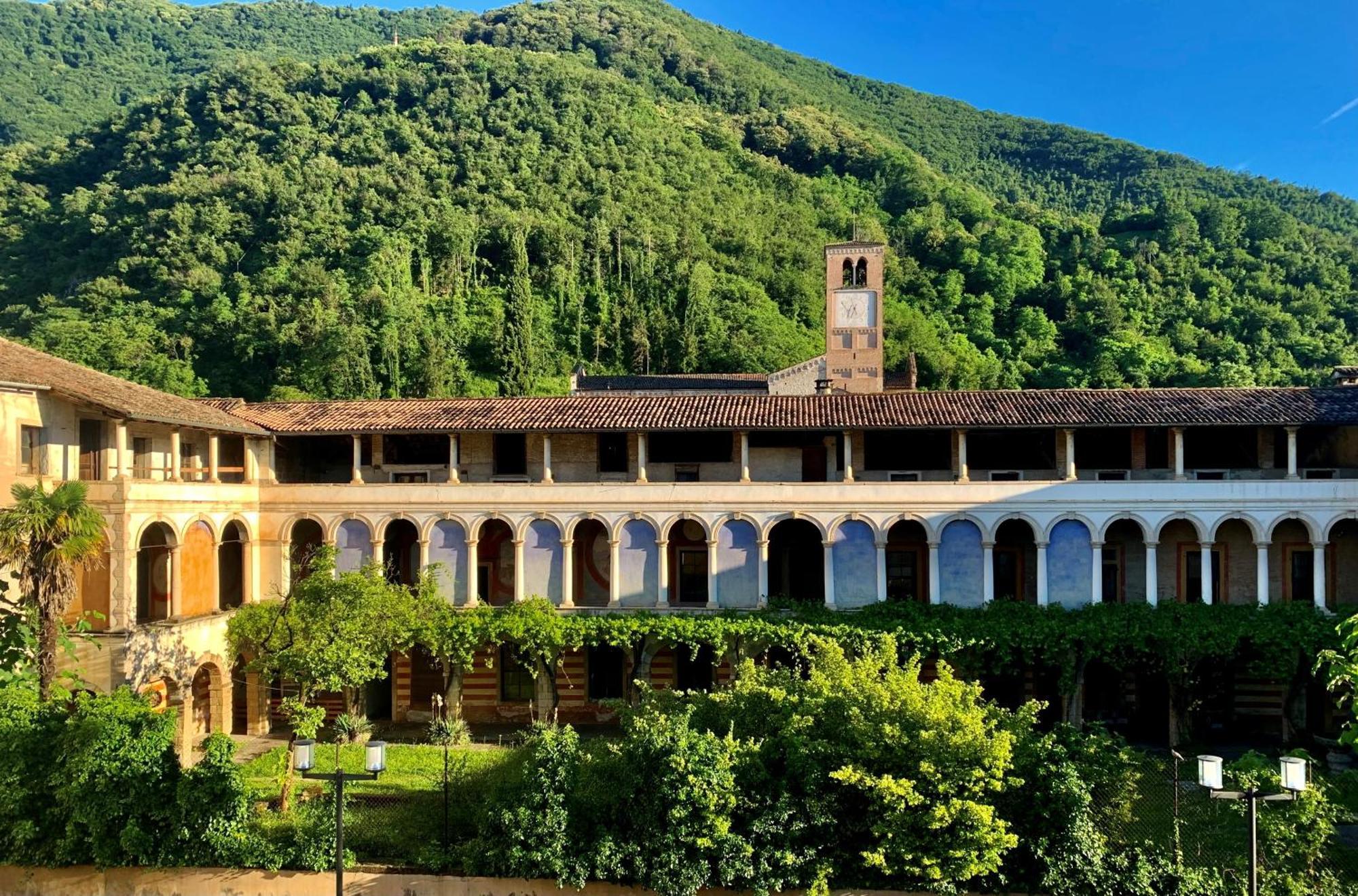 Charming Hotel Dei Chiostri Follina Exterior photo