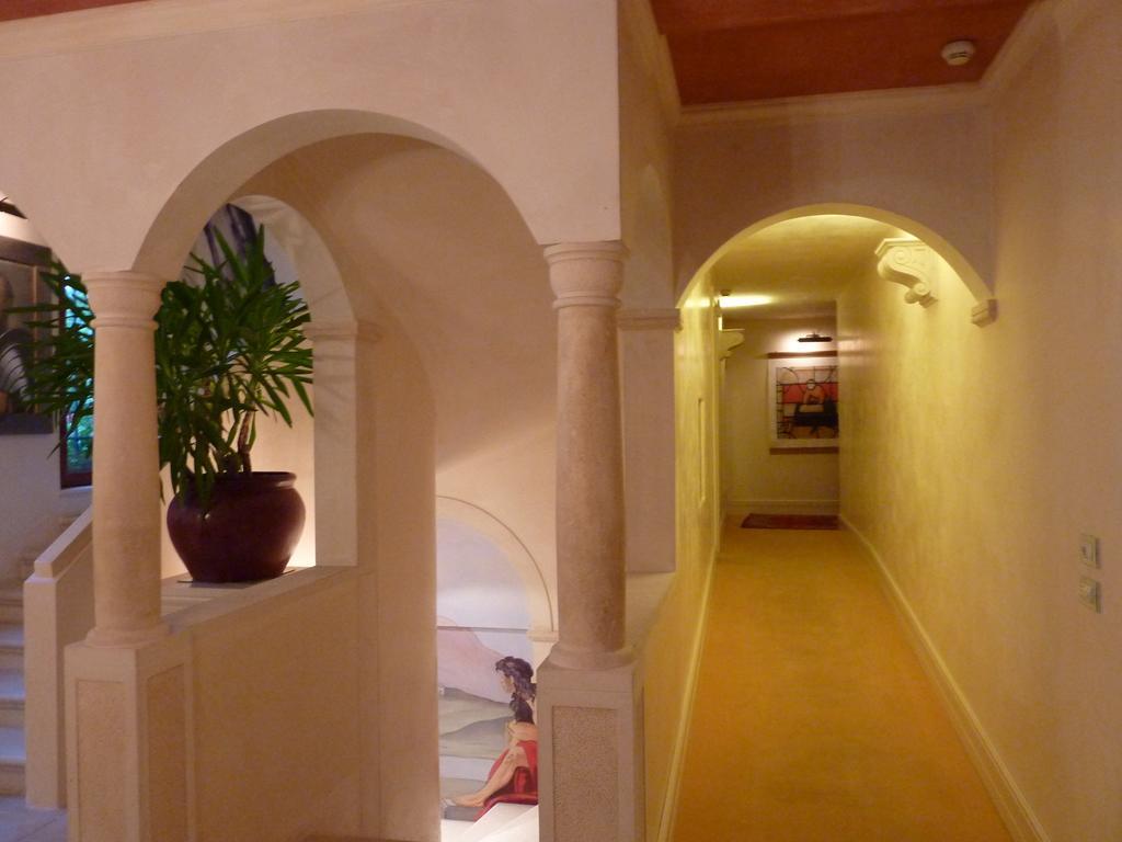 Charming Hotel Dei Chiostri Follina Exterior photo
