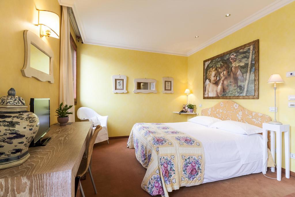 Charming Hotel Dei Chiostri Follina Exterior photo