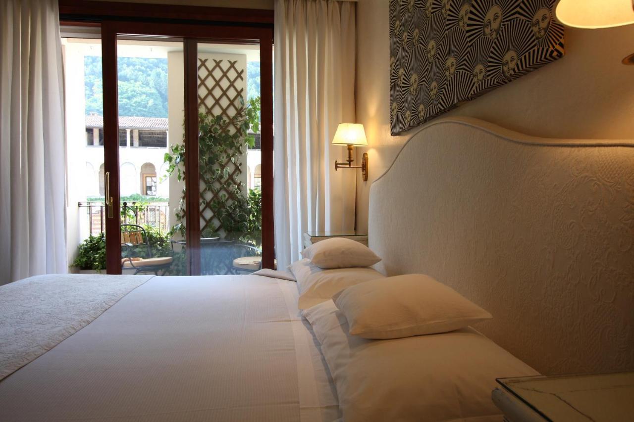 Charming Hotel Dei Chiostri Follina Exterior photo